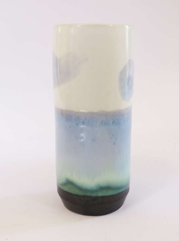 Small Horizon Vase 14